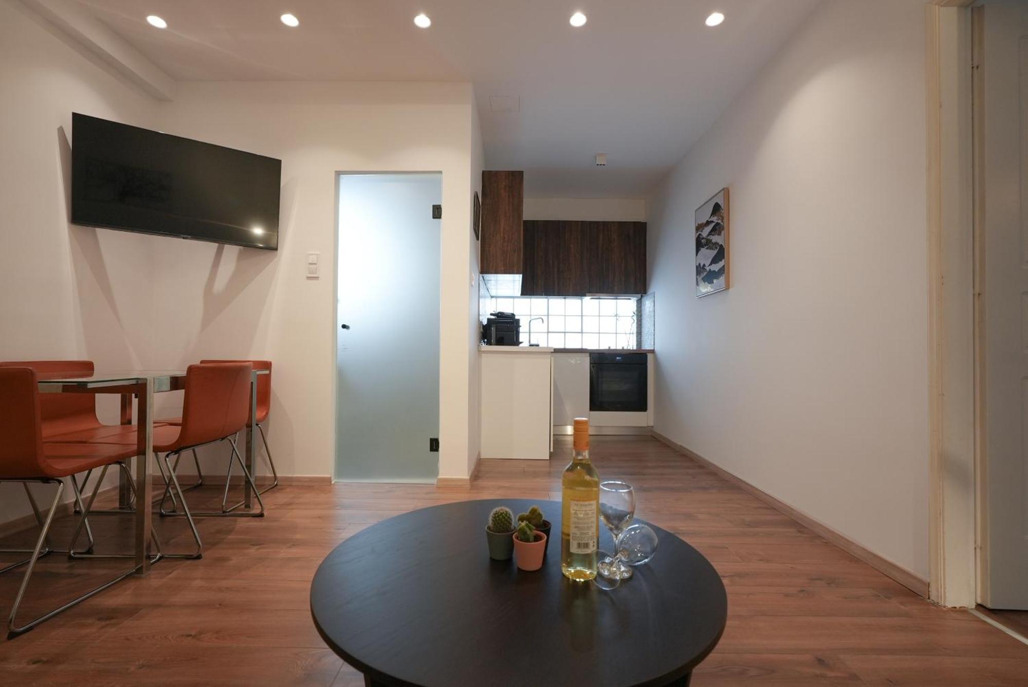 Syntagma Square, 50Sqm Nikis Luxurious Apartment Athen Exterior foto