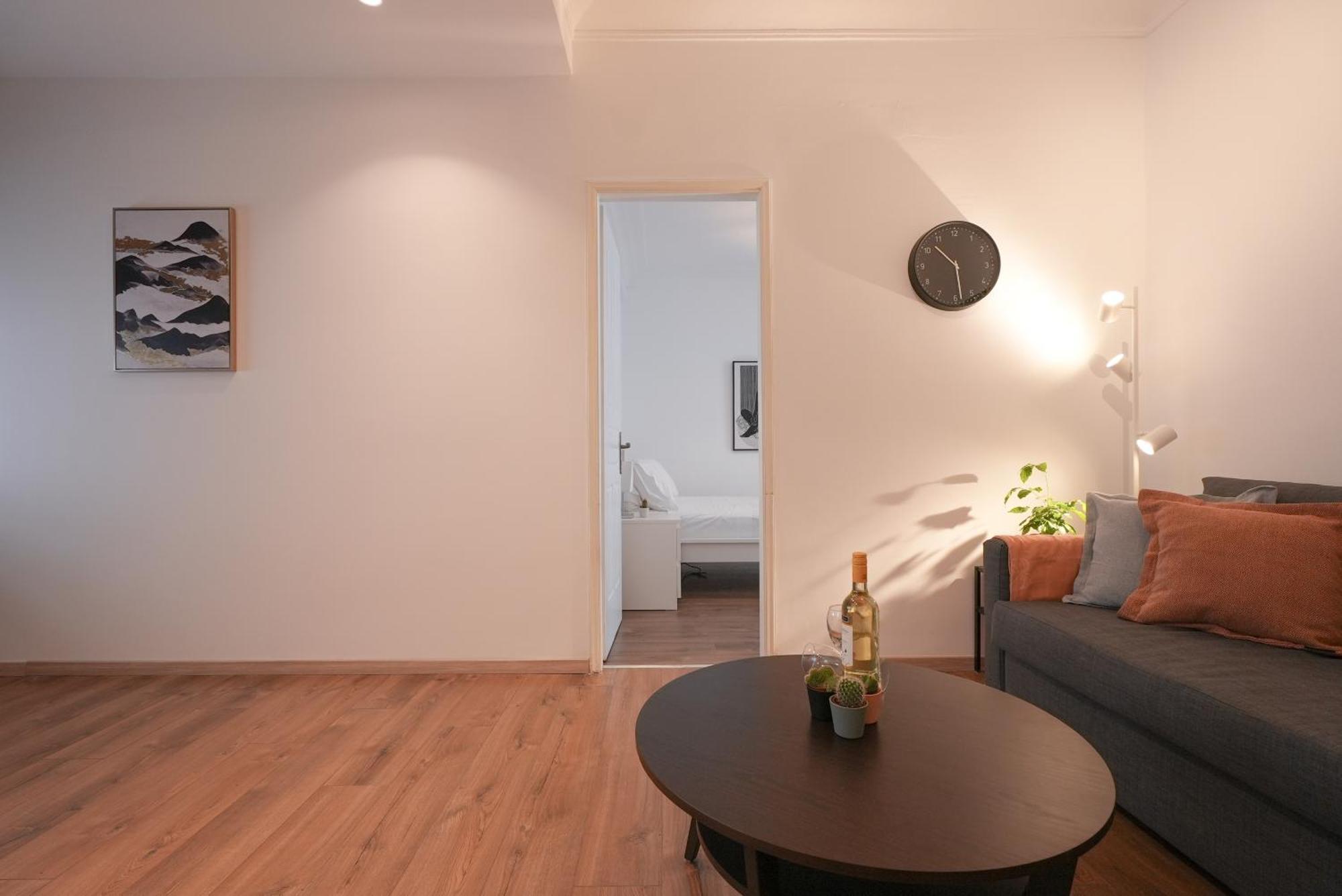 Syntagma Square, 50Sqm Nikis Luxurious Apartment Athen Exterior foto
